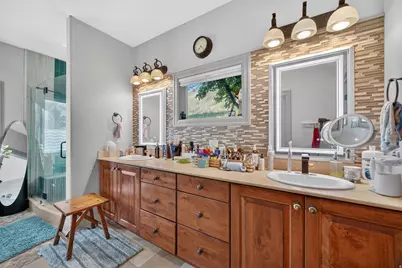 6623 S Hidden Mill Cv, Cottonwood Heights, UT 84121 - Photo 32