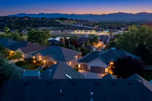 6623 S Hidden Ml Cv, Cottonwood Heights, UT 84121 - Photo 44