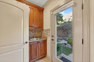 6623 S Hidden Ml Cv, Cottonwood Heights, UT 84121 - Photo 30