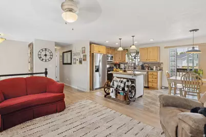 1180 W 975 S, Clearfield, UT 84015 - Photo 10