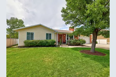 10318 S Silver Willow Dr, Sandy, UT 84070 - Photo 1