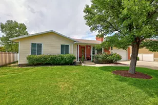 10318 S Silver Willow Dr, Sandy, UT 84070 - Photo 1