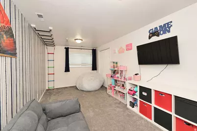 10318 S Silver Willow Dr, Sandy, UT 84070 - Photo 40