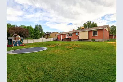 10318 S Silver Willow Dr, Sandy, UT 84070 - Photo 42