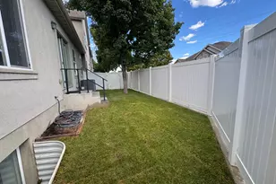 1538 W Wyngate Park Dr, South Jordan, UT 84095 - Photo 42