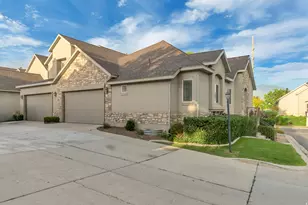 1538 W Wyngate Park Dr, South Jordan, UT 84095 - Photo 2