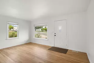 465 E 100 N, Pleasant Grove, UT 84062 - Photo 8