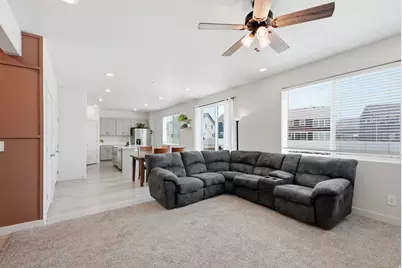 5082 N Damper Dr, Eagle Mountain, UT 84005 - Photo 10