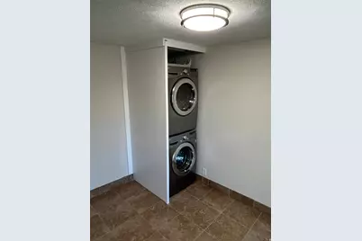 3226 W Meadow Wood Way S, Taylorsville, UT 84129 - Photo 8