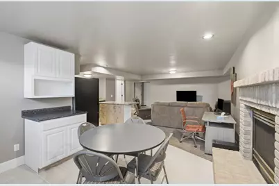 2918 W 8870 S, West Jordan, UT 84088 - Photo 44