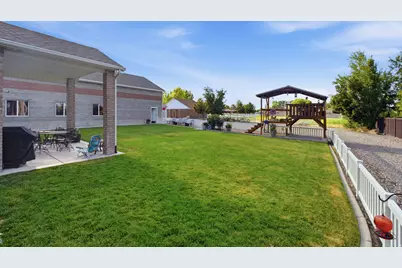 2918 W 8870 S, West Jordan, UT 84088 - Photo 64