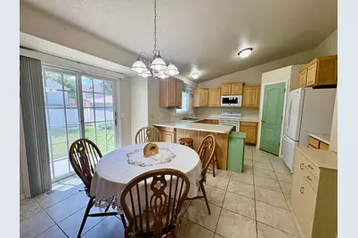 472 E 700 N, Tooele, UT 84074 - Photo 6