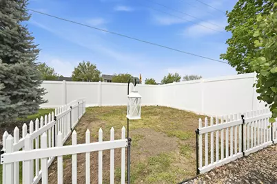 2190 W 1450 N, Layton, UT 84041 - Photo 10