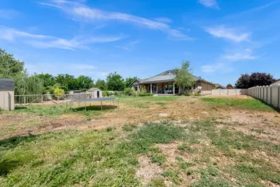 3233 W 1680 N, Clinton, UT 84015 - Photo 10