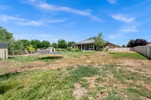 3233 W 1680 N, Clinton, UT 84015 - Photo 10