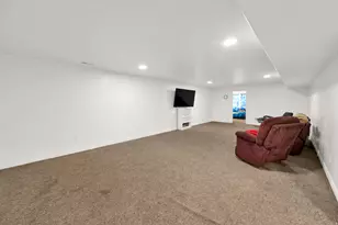3233 W 1680 N, Clinton, UT 84015 - Photo 38