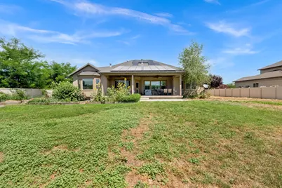 3233 W 1680 N, Clinton, UT 84015 - Photo 8