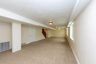 245 E 9500 S, Paradise, UT 84328 - Photo 18