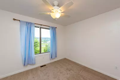 245 E 9500 S, Paradise, UT 84328 - Photo 10