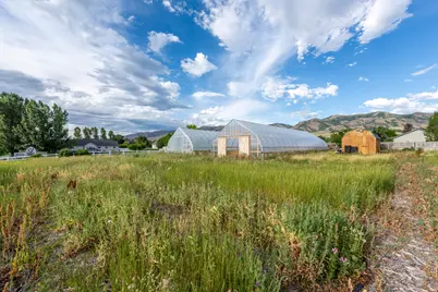245 E 9500 S, Paradise, UT 84328 - Photo 30
