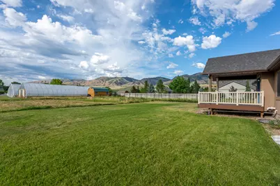 245 E 9500 S, Paradise, UT 84328 - Photo 24