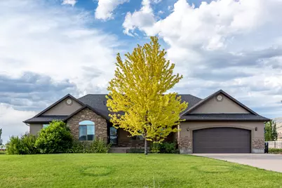 245 E 9500 S, Paradise, UT 84328 - Photo 2