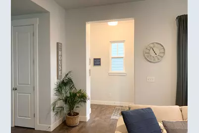 10588 S Beach Comber Way W, South Jordan, UT 84009 - Photo 8