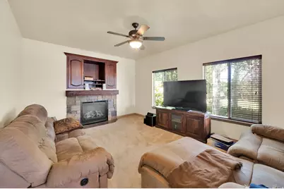5614 W Draft Horse Ct, Herriman, UT 84096 - Photo 14