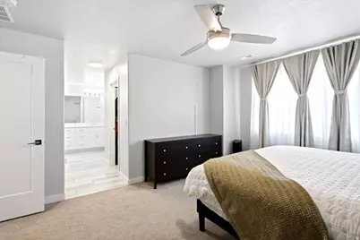2359 W 3225 S, West Haven, UT 84401 - Photo 16
