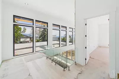 422 N Castor Ln E, Salt Lake City, UT 84103 - Photo 14