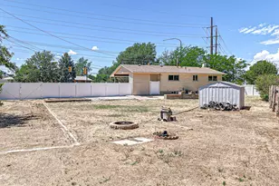 831 E Canyon Rd, Spanish Fork, UT 84660 - Photo 8