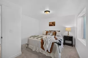 2789 E Clarkstone Dr, Eagle Mountain, UT 84005 - Photo 30