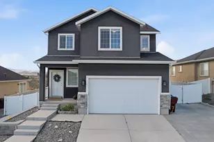 2789 E Clarkstone Dr, Eagle Mountain, UT 84005 - Photo 2