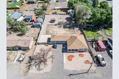 49 W 0200 S, Panguitch, UT 84759 - Photo 40