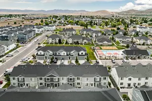 1770 E Eagle View Ln, Eagle Mountain, UT 84005 - Photo 32