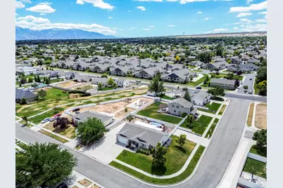 7131 W Dalmatian St, West Valley, UT 84128 - Photo 38