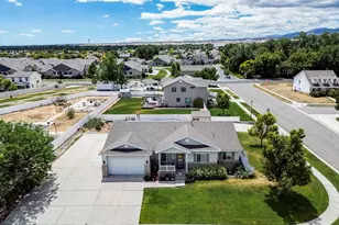 7131 W Dalmatian St, West Valley, UT 84128 - Photo 34