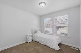 8638 N Jefferson Dr, Eagle Mountain, UT 84005 - Photo 16