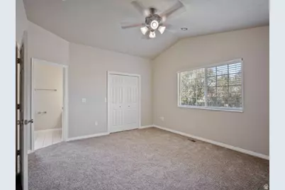 1602 W Rockbridge Dr S, Layton, UT 84041 - Photo 8