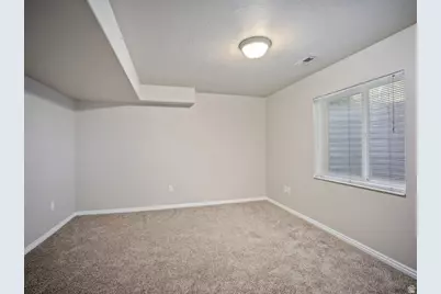 1602 W Rockbridge Dr S, Layton, UT 84041 - Photo 12