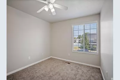 1602 W Rockbridge Dr S, Layton, UT 84041 - Photo 10