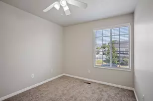 1602 W Rockbridge Dr S, Layton, UT 84041 - Photo 10