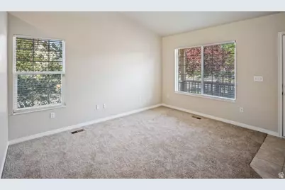 1602 W Rockbridge Dr S, Layton, UT 84041 - Photo 6