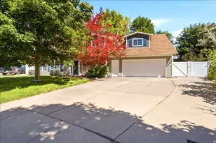 66 E Monticello Dr, Kaysville, UT 84037 - Photo 2
