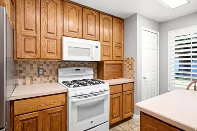 66 E Monticello Dr, Kaysville, UT 84037 - Photo 12