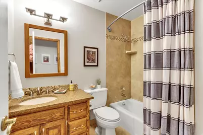 2863 E Fallentine Rd, Sandy, UT 84093 - Photo 20