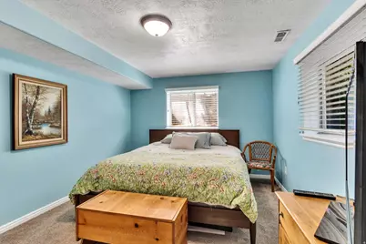 2863 E Fallentine Rd, Sandy, UT 84093 - Photo 42