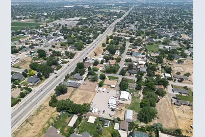 10456 S 3010 W, South Jordan, UT 84095 - Photo 16