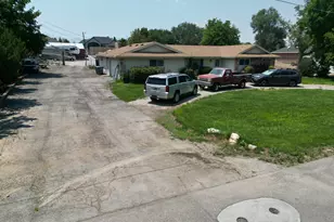 10456 S 3010 W, South Jordan, UT 84095 - Photo 14