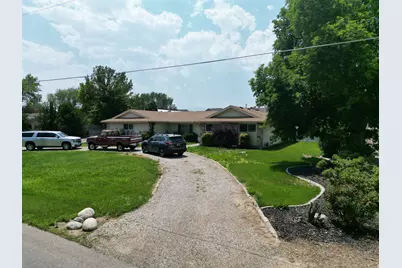 10456 S 3010 W, South Jordan, UT 84095 - Photo 2